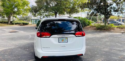 Chrysler Pacifica 2020