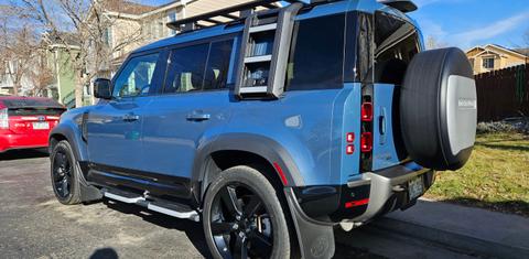 Land Rover Defender 2021