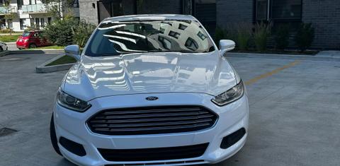 Ford Fusion Hybrid 2013
