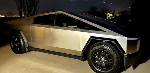 Tesla Cybertruck 2024