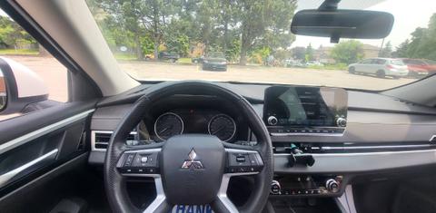 Mitsubishi Outlander 2022