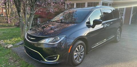 Chrysler Pacifica 2019