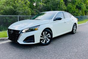 Nissan Altima car