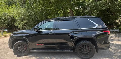 Toyota Sequoia 2024