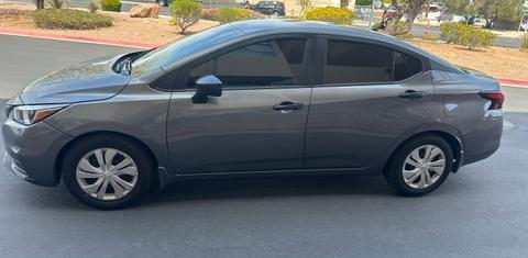 Nissan Versa 2020