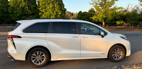Toyota Sienna 2021