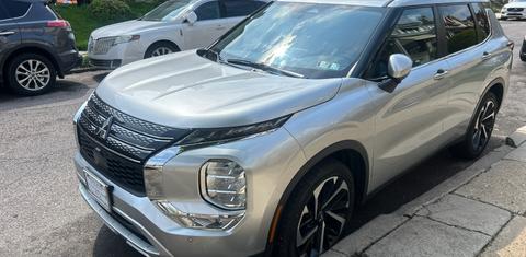 Mitsubishi Outlander 2024