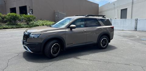Nissan Pathfinder 2025