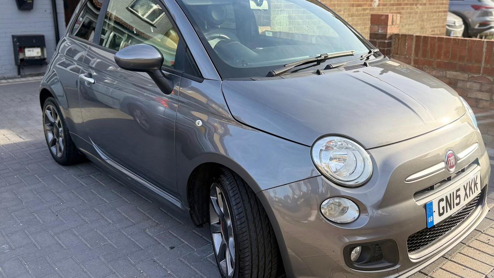 FIAT 500 2015 in London