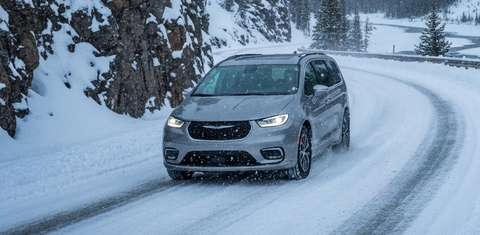 Chrysler Pacifica 2023