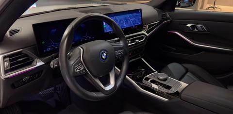 BMW 3 Series 2023