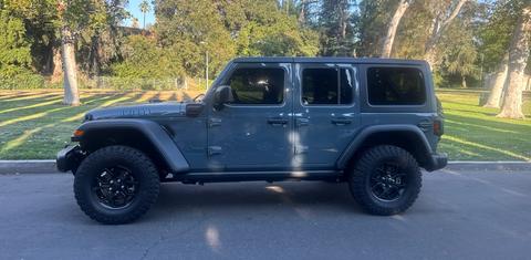 Jeep Wrangler 4xe 2025