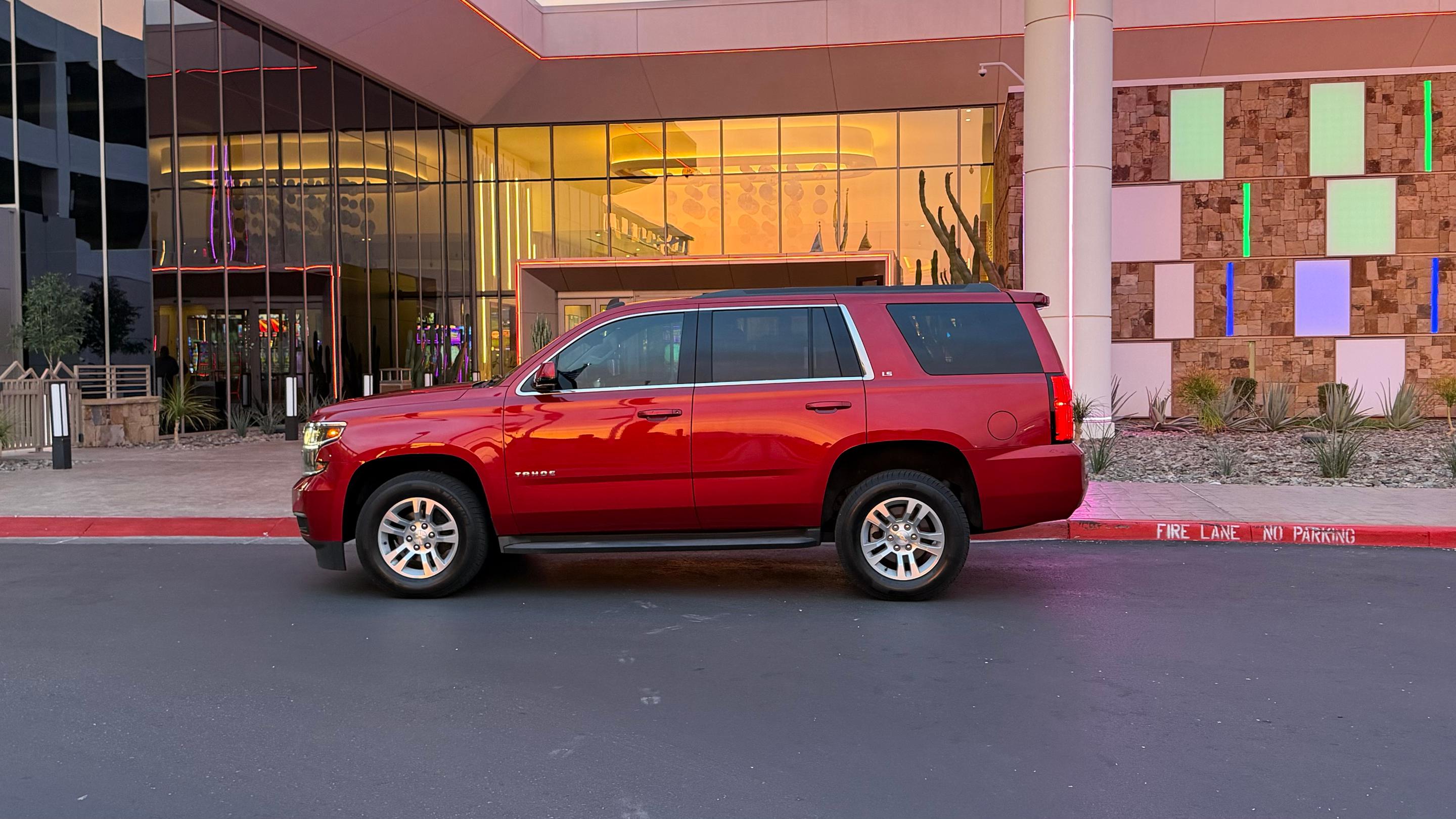 Chevrolet Tahoe 2015 in 