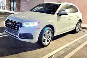 Audi Q5 car