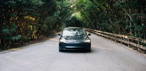 Tesla Model 3 2025