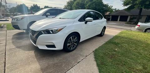 Nissan Versa 2021