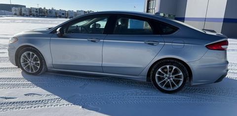 Ford Fusion Hybrid 2020