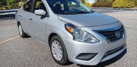 Nissan Versa 2019