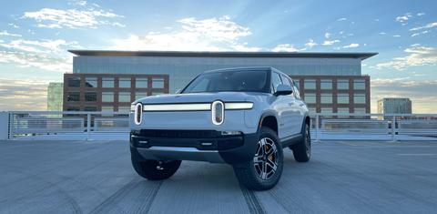 Rivian R1S 2023
