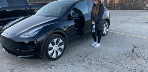 Tesla Model Y 2022