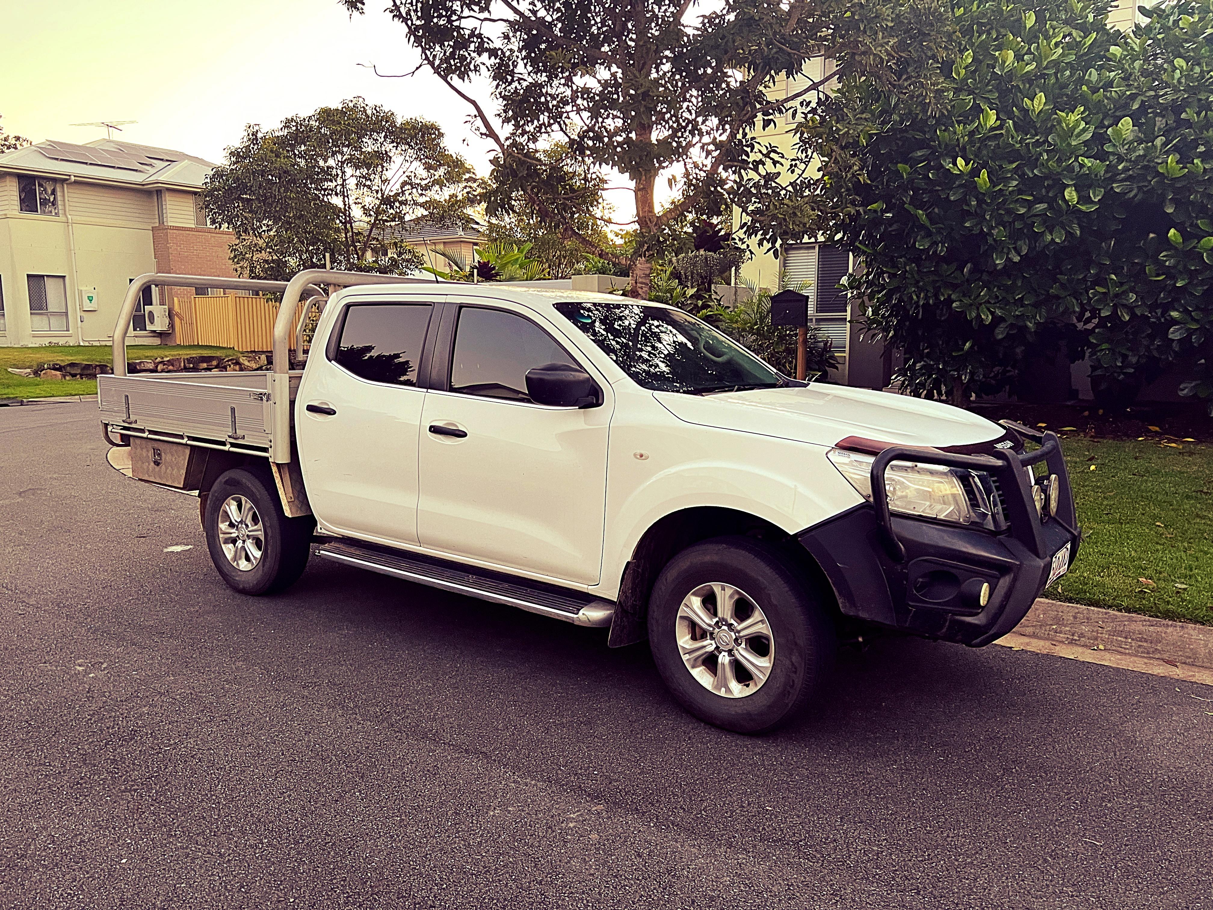 Nissan NAVARA 2017 in Belmont