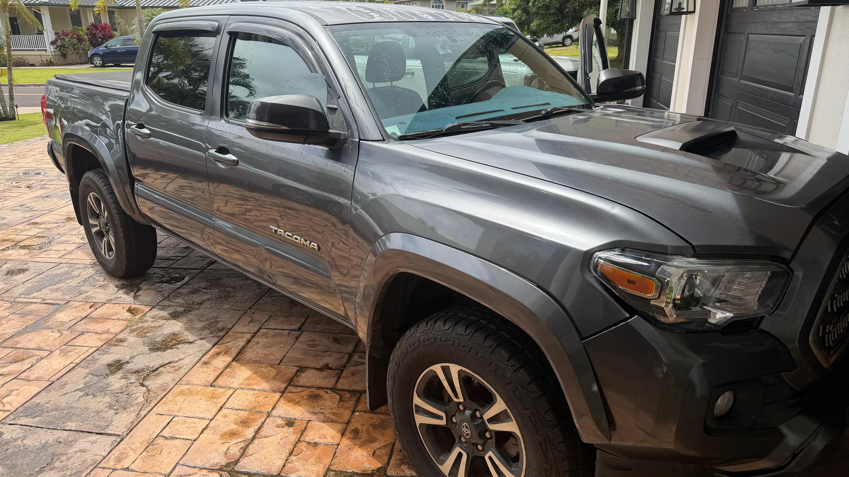 Toyota Tacoma 2016 in Lihue, HI