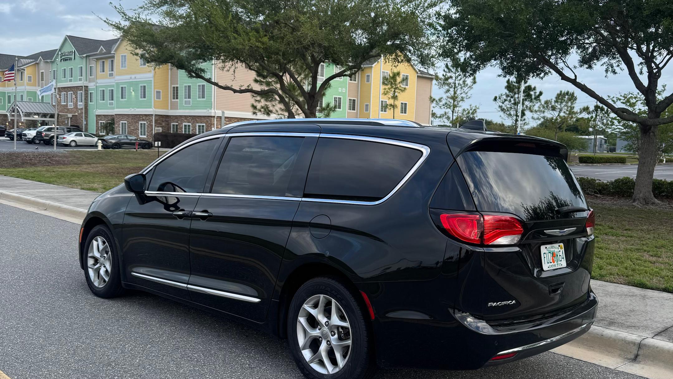 Chrysler Pacifica 2018 in 