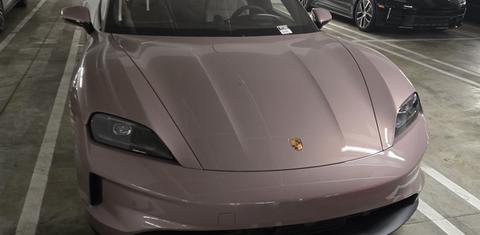 Porsche Taycan 2026