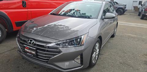 Hyundai Elantra 2020