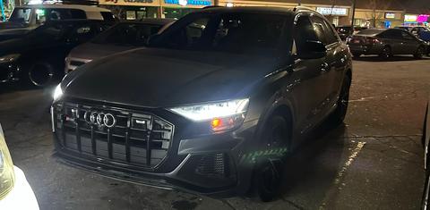 Audi SQ8 2021