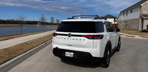 Nissan Pathfinder 2025