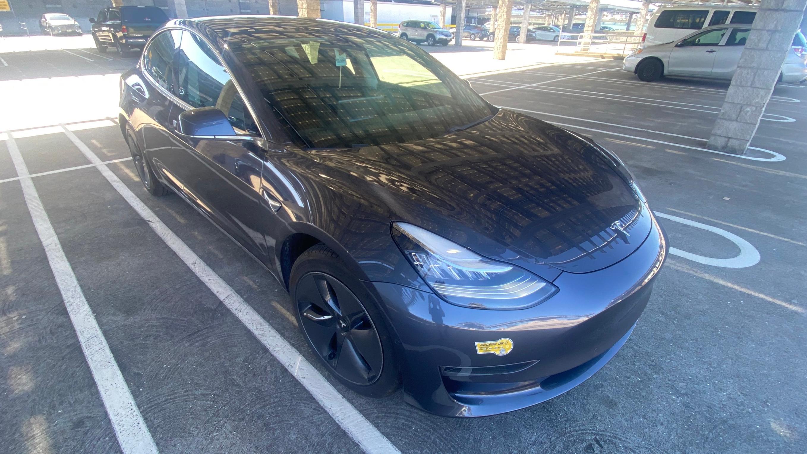 Tesla Model 3 2020 in 