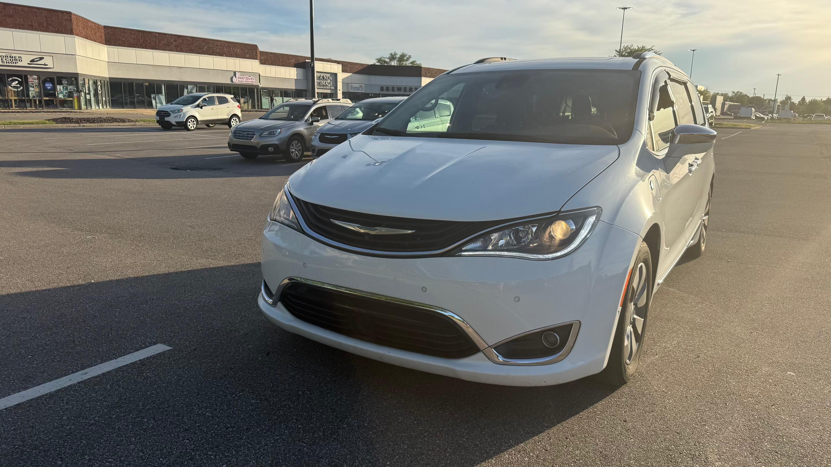 Chrysler Pacifica 2018 in Grandville, MI