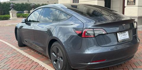 Tesla Model 3 2022