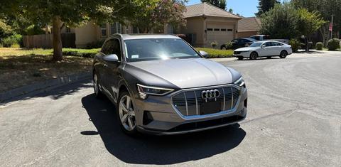 Audi e-tron 2019