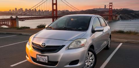 Toyota Yaris 2012