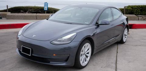 Tesla Model 3 2022
