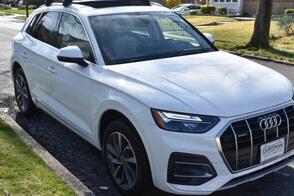 Audi Q5 car