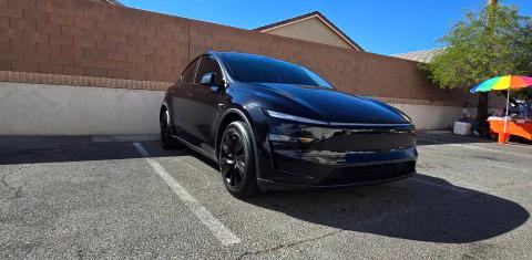 Tesla Model Y 2026
