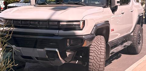 GMC HUMMER EV SUV 2024