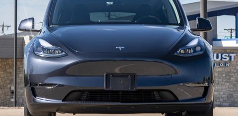 Tesla Model Y 2024