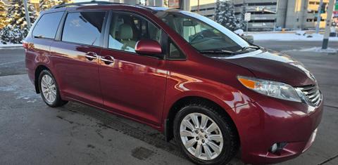 Toyota Sienna 2015