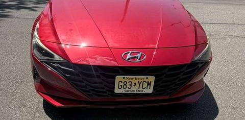 Hyundai Elantra 2023