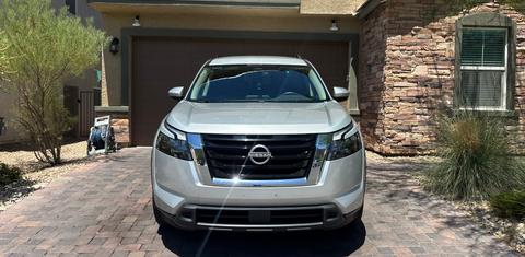 Nissan Pathfinder 2025