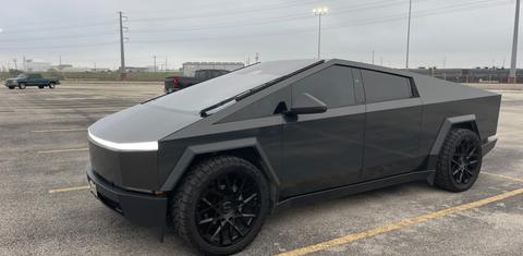 Tesla Cybertruck 2024