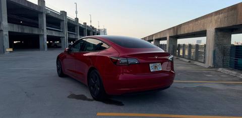 Tesla Model 3 2022