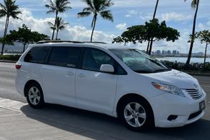 Toyota Sienna car