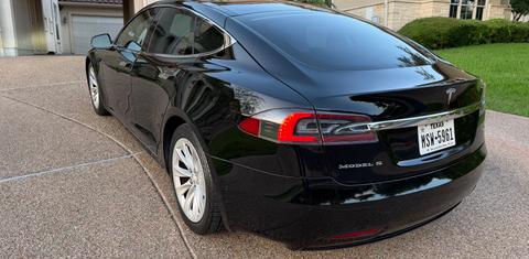 Tesla Model S 2016