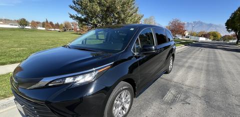 Toyota Sienna 2023