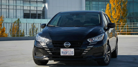 Nissan Versa 2025